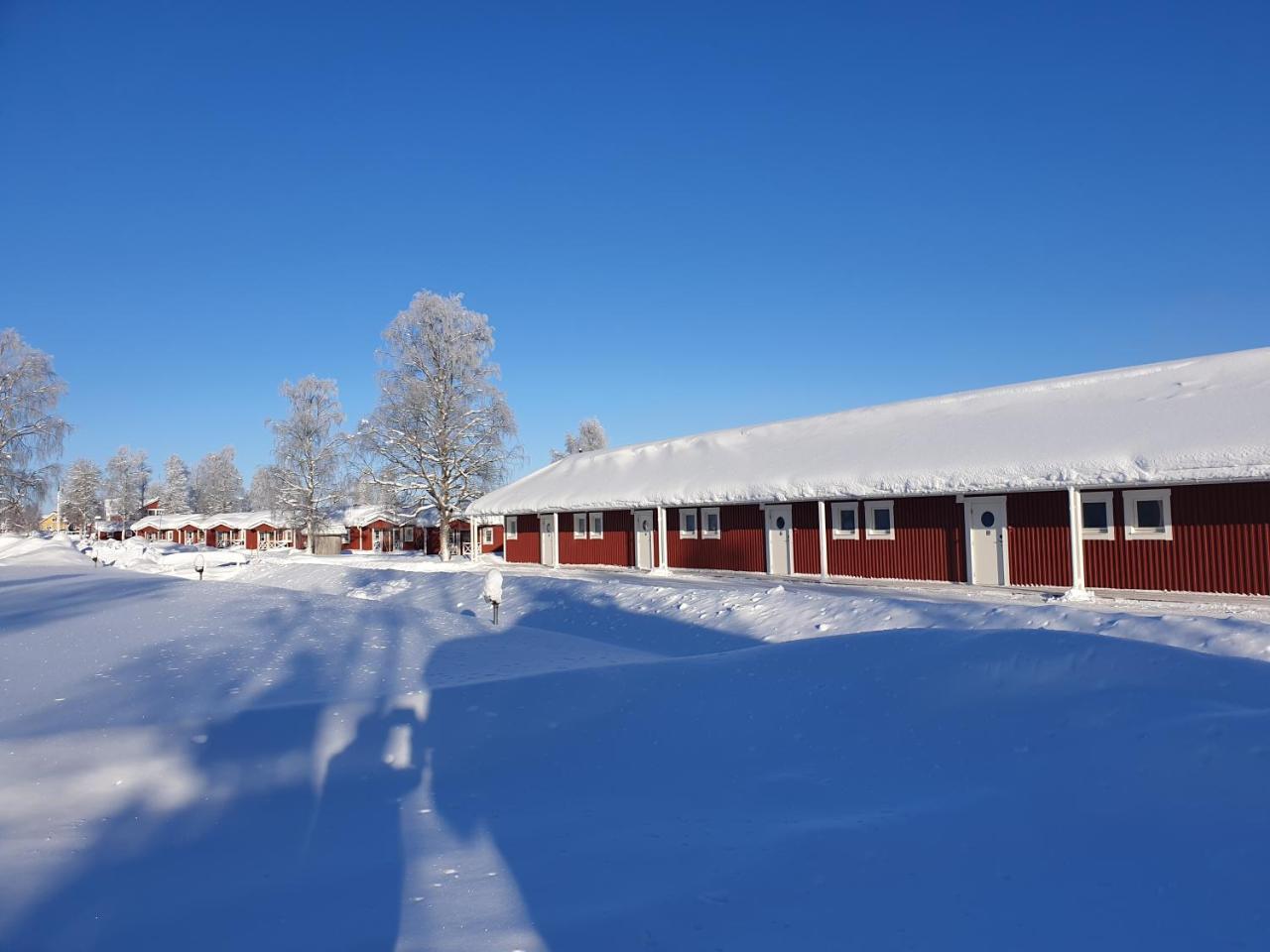 Kukkolaforsen Turist & Konferens Hotel Buitenkant foto